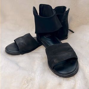Eileen Fisher zippered back flat sandal